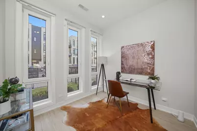 4246 W Belmont Avenue, Chicago, IL 60641 - Photo 20