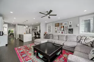 1516 W Ohio St, Chicago, IL 60642 - Photo 12