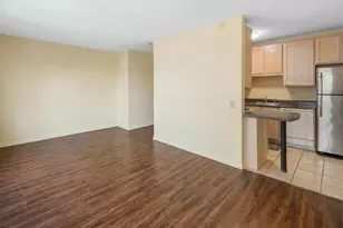 630 N State St, Chicago, IL 60654 - Photo 16