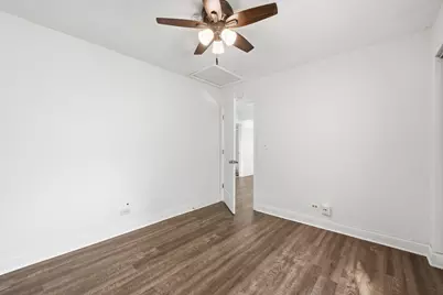1885 Eastman Lane, Hanover Park, IL 60133 - Photo 18