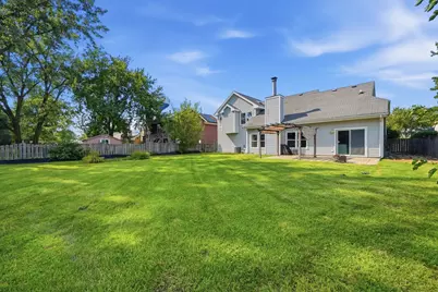1885 Eastman Lane, Hanover Park, IL 60133 - Photo 26