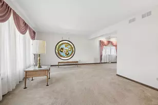 13049 Finch Ct, Homer Glen, IL 60491 - Photo 2