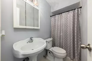 4216 Kathleen Ln, Oak Lawn, IL 60453 - Photo 18