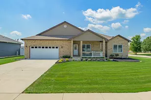 2035 Brook Stone Dr, Bourbonnais, IL 60914 - Photo 1
