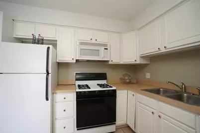 [Address not provided], Addison, IL 60101 - Photo 10