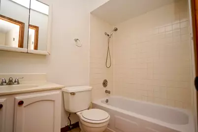 [Address not provided], Addison, IL 60101 - Photo 18