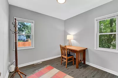 17646 State Line Avenue, Lansing, IL 60438 - Photo 10