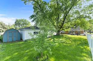 9 N Waverly Pl, Mount Prospect, IL 60056 - Photo 30