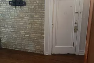 4518 W Wellington Ave, Chicago, IL 60641 - Photo 2