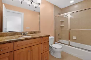 1212 Connamara Ct, Westmont, IL 60559 - Photo 28