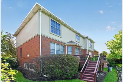 1212 Connamara Court, Westmont, IL 60559 - Photo 4