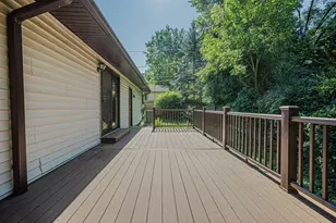 23313 W Hillcrest Dr, Lake Zurich, IL 60047 - Photo 22