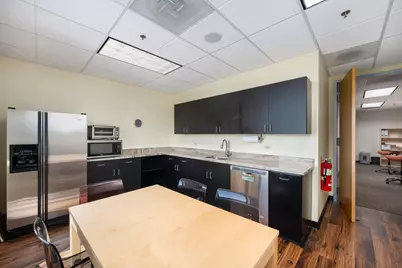10700 W Higgins Road #300, Rosemont, IL 60018 - Photo 10