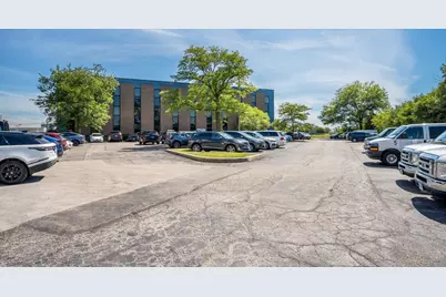 10700 W Higgins Road #300, Rosemont, IL 60018 - Photo 20