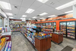 1605 S River Rd, Des Plaines, IL 60018 - Photo 8