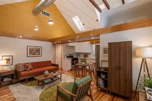 6334 S St Lawrence Ave, Chicago, IL 60637 - Photo 2