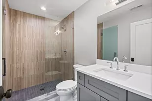 411 Woodland Ct, Glenview, IL 60025 - Photo 36