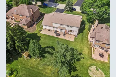 7553 Ridgewood Lane, Burr Ridge, IL 60527 - Photo 42