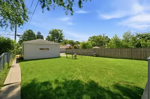 7519 Kolmar Ave, Skokie, IL 60076 - Photo 28