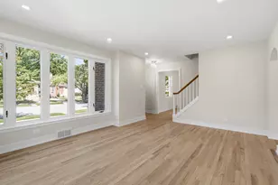 7519 Kolmar Ave, Skokie, IL 60076 - Photo 4