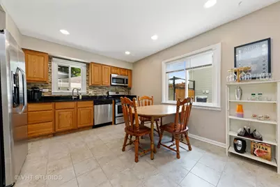 721 N Bierman Avenue, Villa Park, IL 60181 - Photo 6
