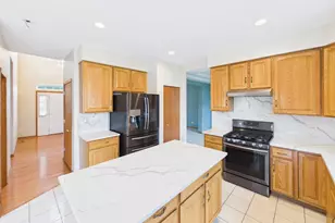 247 Alyssum Ct, Romeoville, IL 60446 - Photo 14