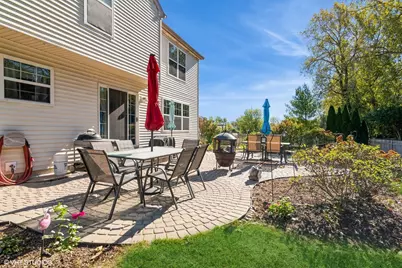 11061 Bayou Court, Huntley, IL 60142 - Photo 4