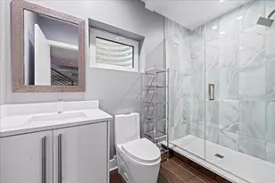 2009 Skyelar Ct, Highland Park, IL 60035 - Photo 26