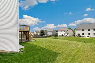 1805 Wildspring Pkwy, Joliet, IL 60431 - Photo 24