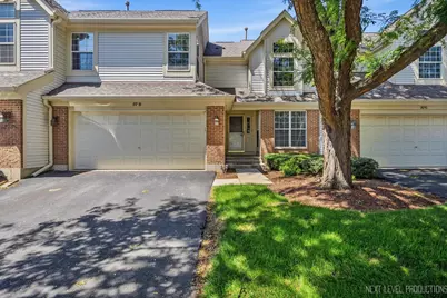37 Ione Drive #B, South Elgin, IL 60177 - Photo 1