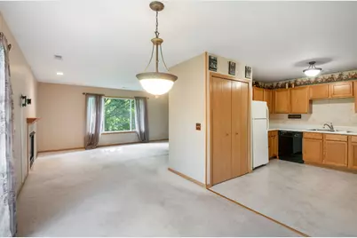 500 Westwood Court #d, Crystal Lake, IL 60014 - Photo 8