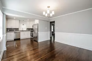 8043 S Yale Ave, Chicago, IL 60620 - Photo 6
