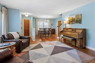 605 S Fern Ave, Elmhurst, IL 60126 - Photo 4