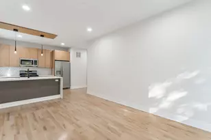 6402 S Vernon Ave, Chicago, IL 60637 - Photo 6