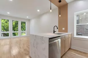 6402 S Vernon Ave, Chicago, IL 60637 - Photo 8