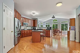 4570 Loyola Dr, McHenry, IL 60050 - Photo 10