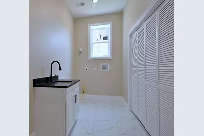 4859 W Hirsch Street, Chicago, IL 60651 - Photo 48