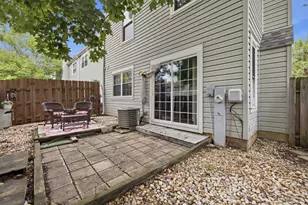 510 Nebraska Cir, Carol Stream, IL 60188 - Photo 26