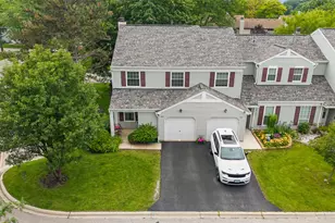 510 Nebraska Cir, Carol Stream, IL 60188 - Photo 2