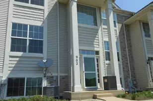 902 Summit Creek Dr, Shorewood, IL 60404 - Photo 2