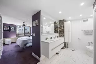 222 E Pearson St, Chicago, IL 60611 - Photo 12