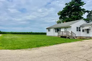 308 W Logan St, Forreston, IL 61030 - Photo 14