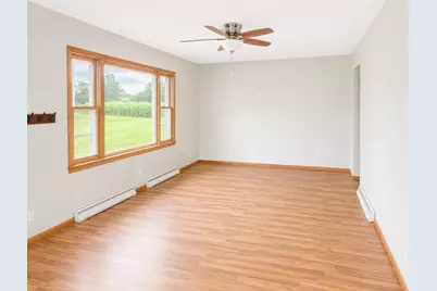 308 W Logan Street, Forreston, IL 61030 - Photo 8