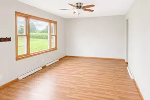308 W Logan St, Forreston, IL 61030 - Photo 8