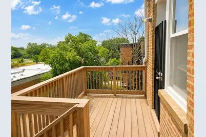 1439 E 66th Place #3W, Chicago, IL 60637 - Photo 4