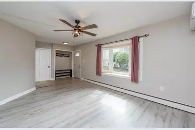 10081 W Pickford Avenue, Beach Park, IL 60099 - Photo 4