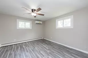 10081 W Pickford Ave, Beach Park, IL 60099 - Photo 10