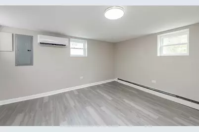 10081 W Pickford Avenue, Beach Park, IL 60099 - Photo 16