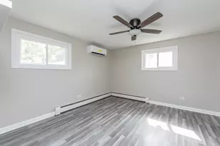 10081 W Pickford Ave, Beach Park, IL 60099 - Photo 12