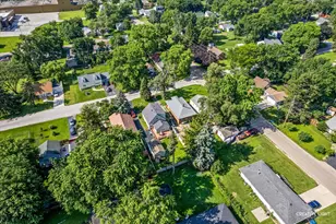 307 Lakelawn Blvd, Aurora, IL 60506 - Photo 26